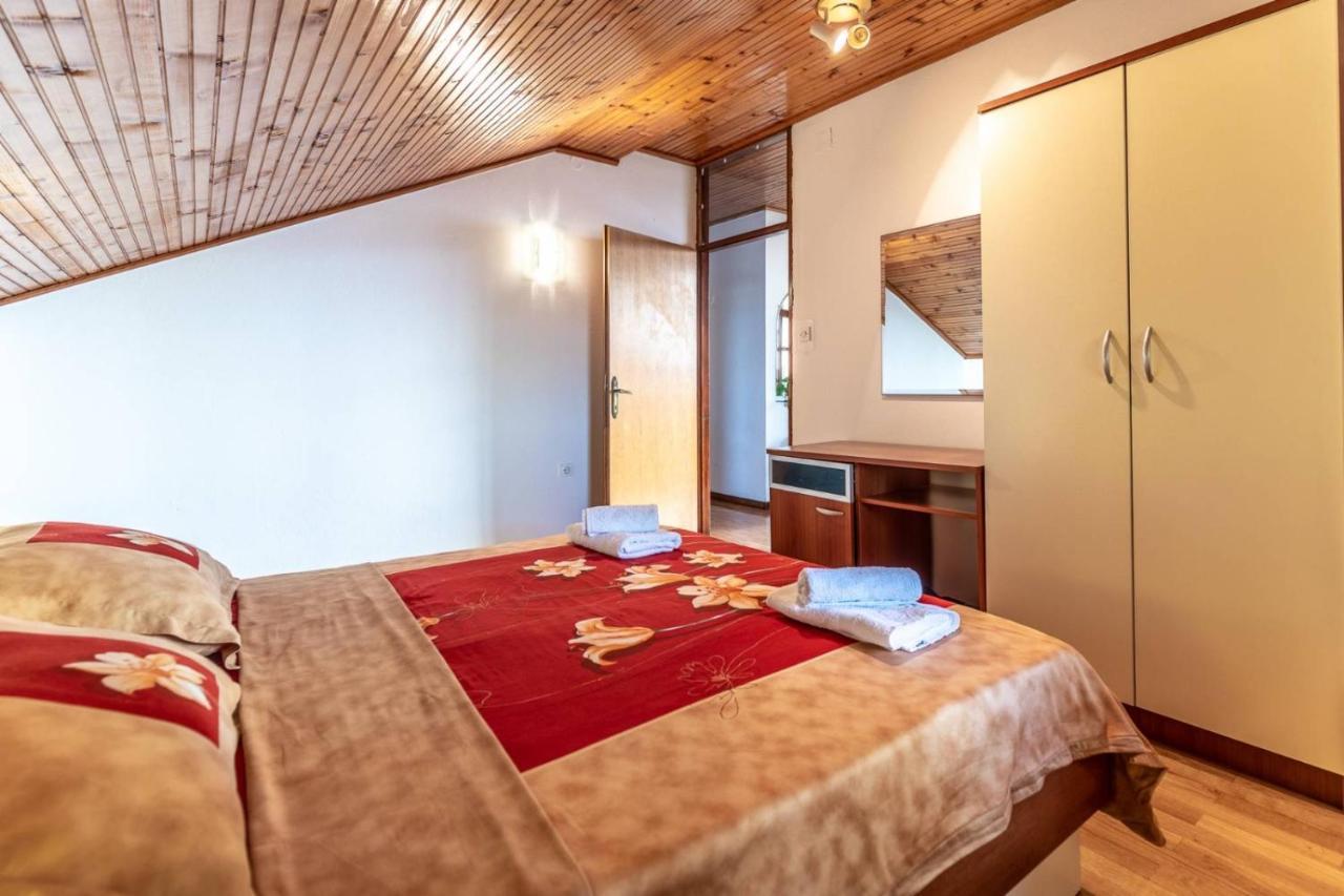 Apartments Ivana Задар Экстерьер фото